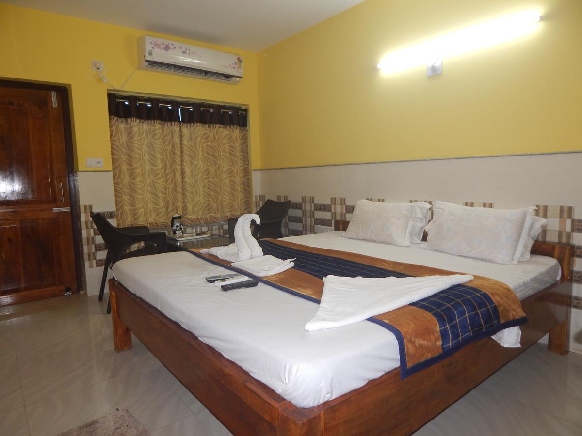 Hotel On Call Puri Laxmi Beach Resort Extérieur photo